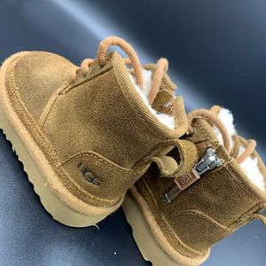 UGG Toddler NEUMEL II BOOT